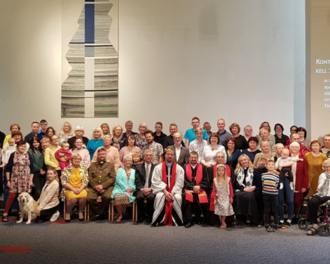 Agape koguduse ühispilt 100. juubelil