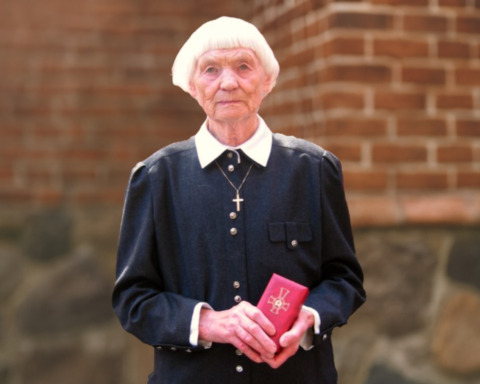 Laine Villenthal